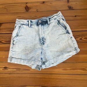 American Eagle Mom Short size 8